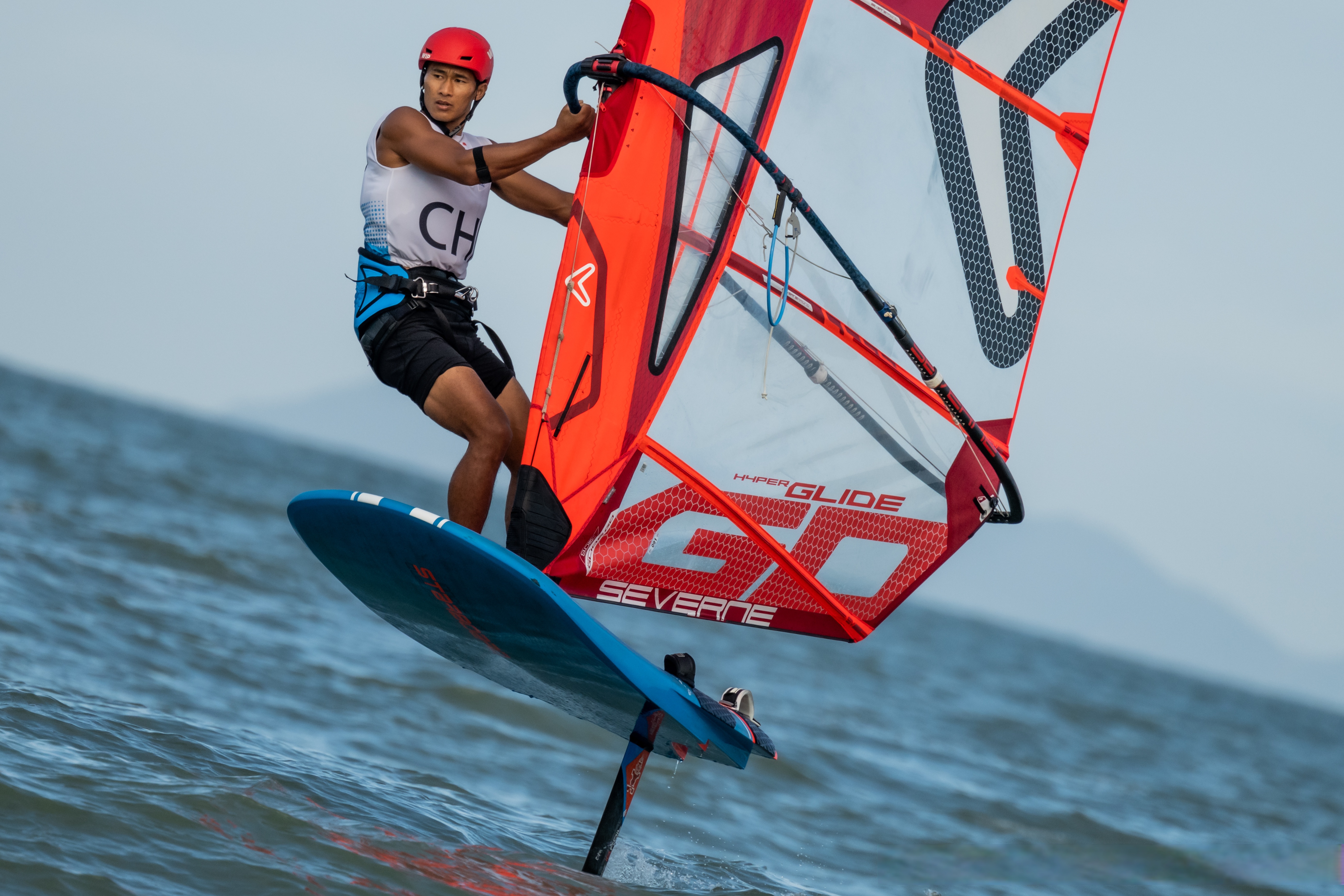 阿尔巴尼亚帆船选手积极备战，谋求突破