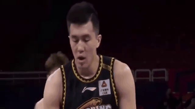 广西男篮失误频频，战绩不佳