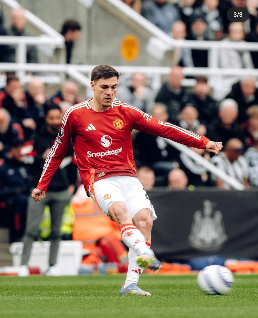 曼联主场憾平欧冠资格岌岌可危