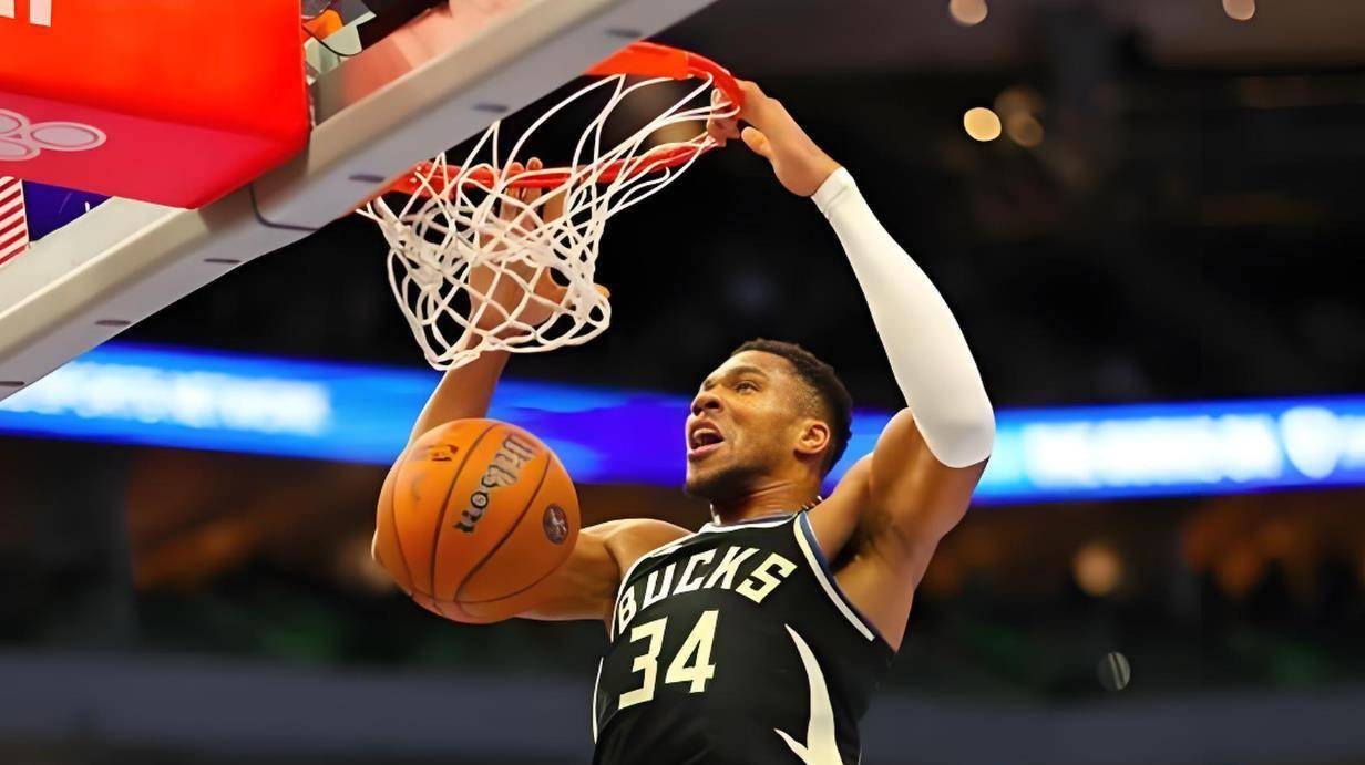 雄鹿击败篮网,字母哥再次展现统治力 雄鹿击败篮网,字母哥再次展现统治力