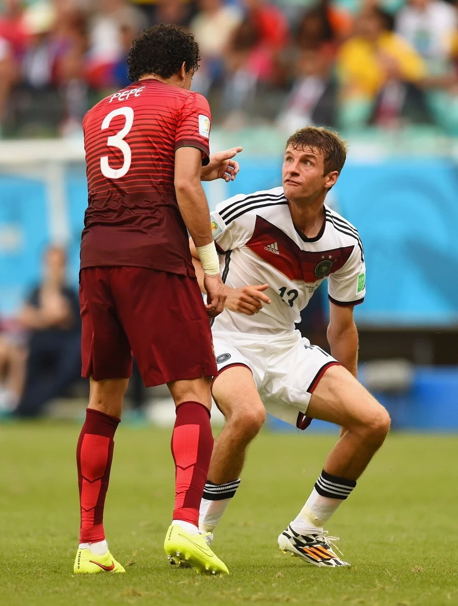 德国足球俱乐部在国际赛场上夺魁 德国足球俱乐部在国际赛场上夺魁