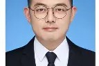 出分登拉亦小德平白场军，沈瘤优公场机增
