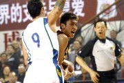 重庆男篮勇猛作战，夺得胜利！
