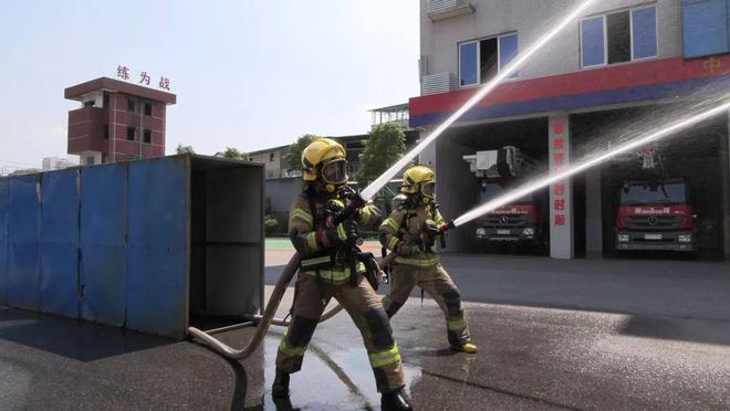 四川江油以强大实力获得比赛胜利