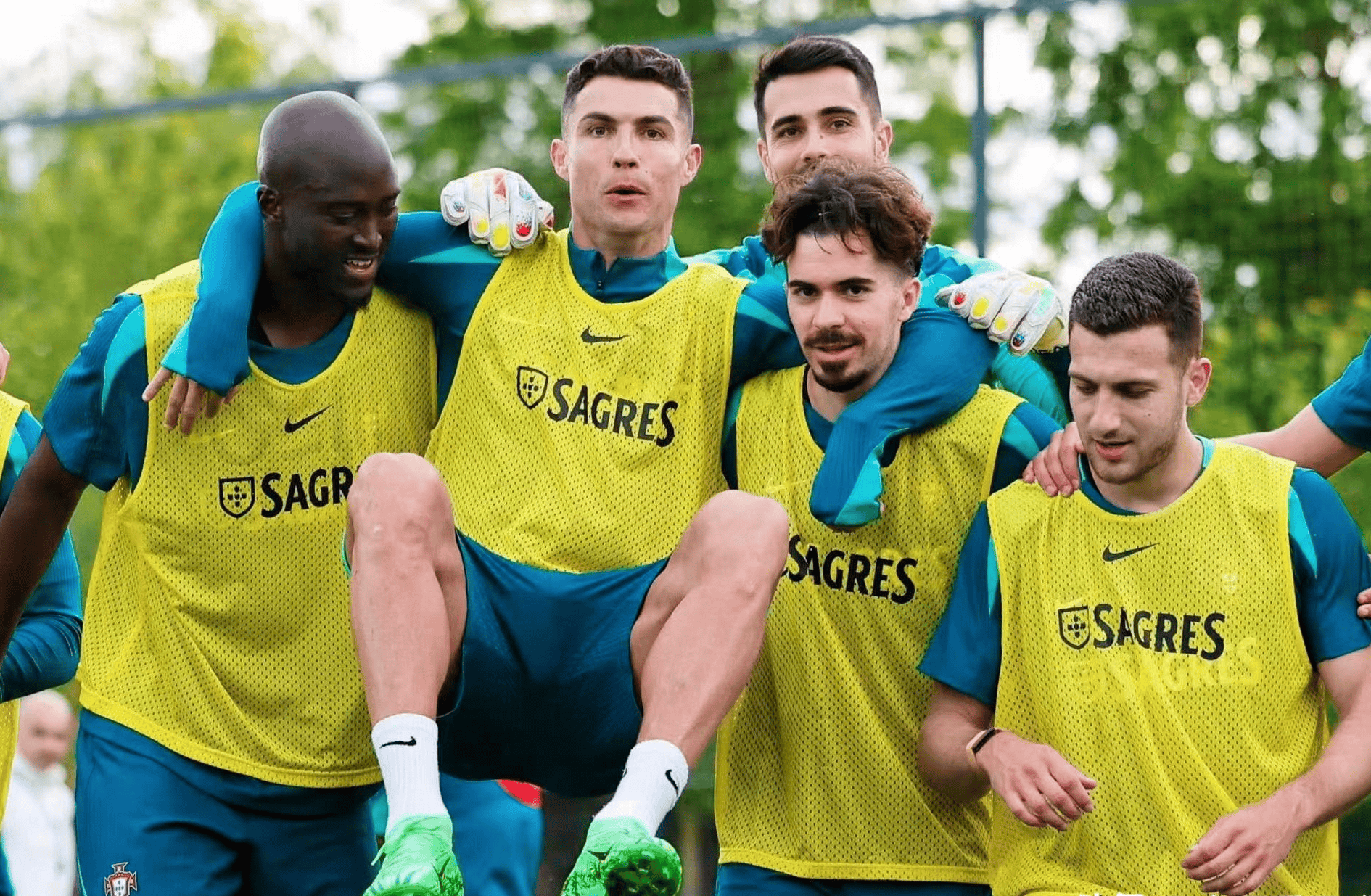 德国队成功晋级欧国联四强,捷克队无忧无虑 德国队成功晋级欧国联四强,捷克队无忧无虑