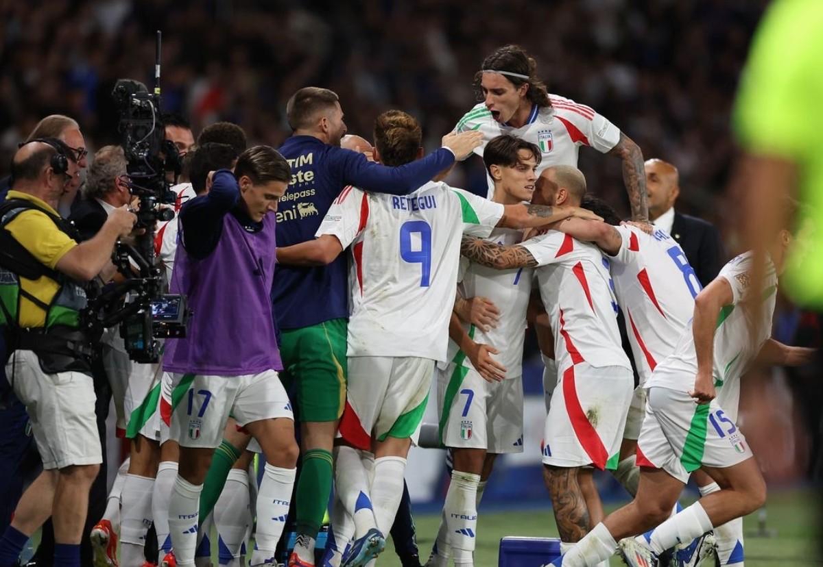 美洲杯:法国队战胜对手,豪取三分 美洲杯:法国队战胜对手,豪取三分